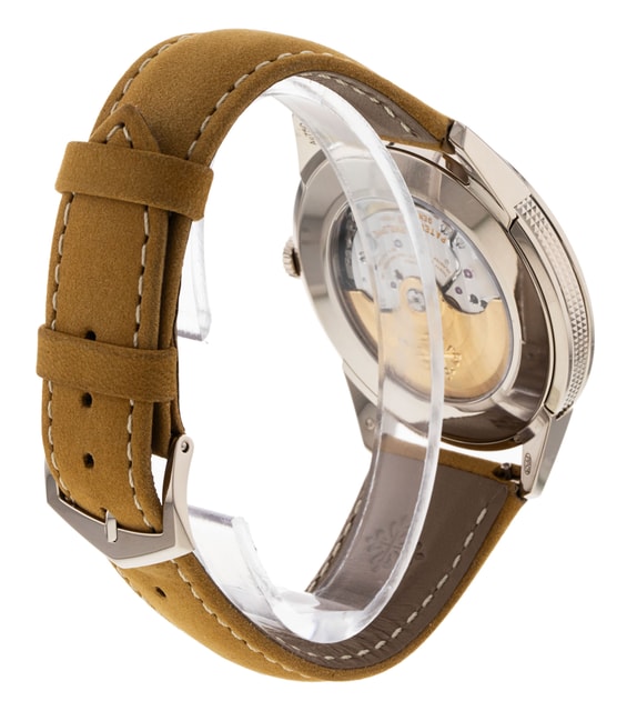 Patek Philippe Calatrava 5226G-001 Image 3